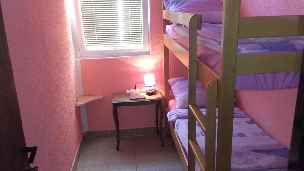 Guest House Dragomir Sutomore Extérieur photo