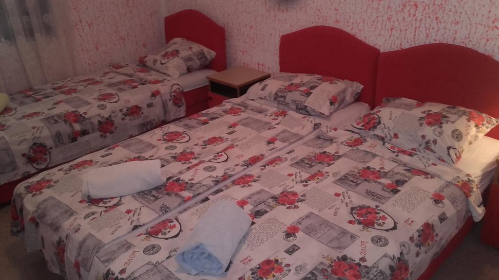 Guest House Dragomir Sutomore Extérieur photo