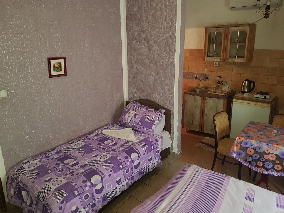 Guest House Dragomir Sutomore Extérieur photo