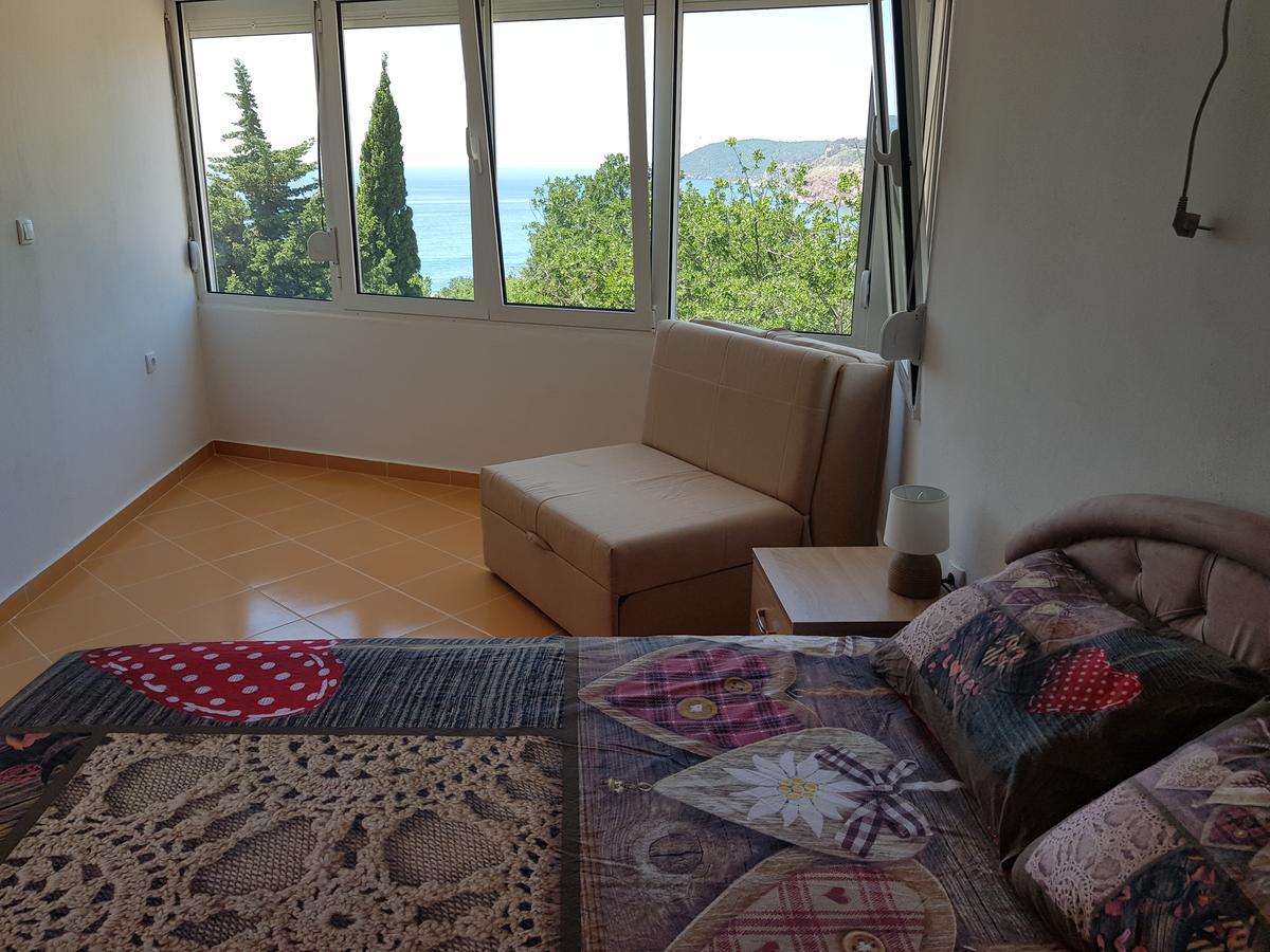 Guest House Dragomir Sutomore Extérieur photo